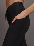 High Rise Pocket Legging in Ribbed Melt - Black